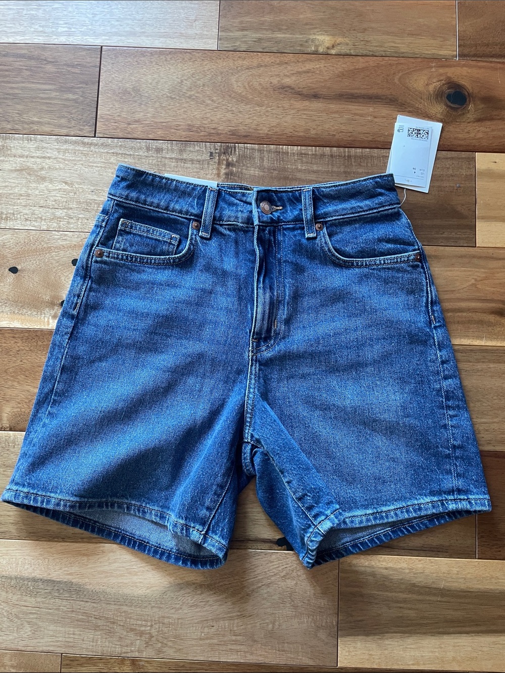 H&M high waist denim shorts